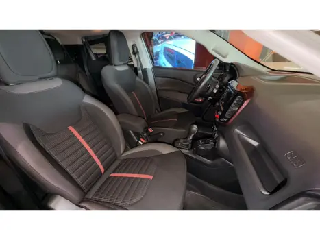 FIAT Toro 1.8 16V 4P FLEX FREEDOM AUTOMÁTICO, Foto 13