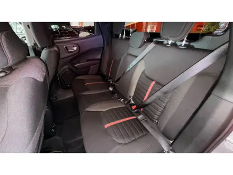 FIAT Toro 1.8 16V 4P FLEX FREEDOM AUTOMÁTICO, Foto 17