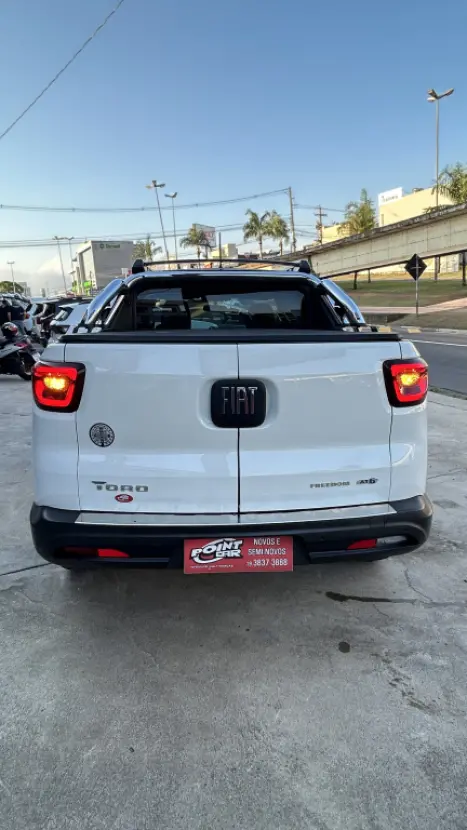 FIAT Toro 1.8 16V 4P FLEX FREEDOM AUTOMÁTICO, Foto 9