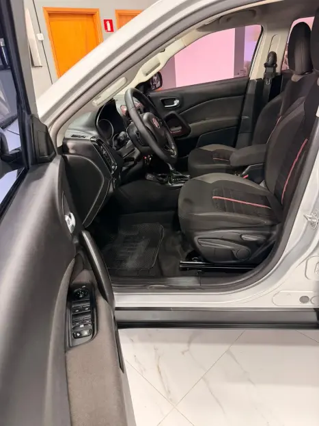 FIAT Toro 1.8 16V 4P FLEX FREEDOM AUTOMÁTICO, Foto 13