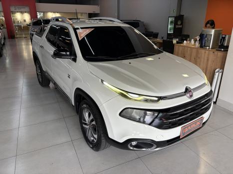 FIAT Toro 2.0 16V 4P VOLCANO 4WD TURBO DIESEL AUTOMTICO, Foto 2