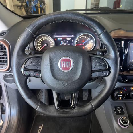 FIAT Toro 2.0 16V 4P VOLCANO 4WD TURBO DIESEL AUTOMTICO, Foto 12