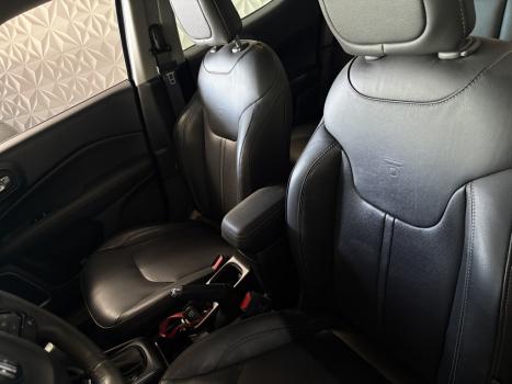 FIAT Toro 2.0 16V 4P VOLCANO 4WD TURBO DIESEL AUTOM�TICO, Foto 9