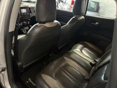 FIAT Toro 2.0 16V 4P 4WD FREEDOM TURBO DIESEL  AUTOM�TICO, Foto 5