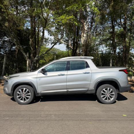 FIAT Toro 2.0 16V 4P VOLCANO 4WD TURBO DIESEL AUTOM�TICO, Foto 2