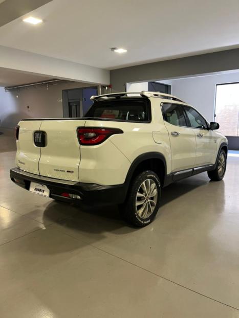 FIAT Toro 2.0 16V 4P VOLCANO 4WD TURBO DIESEL AUTOM�TICO, Foto 4