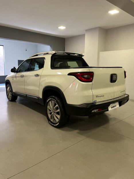 FIAT Toro 2.0 16V 4P VOLCANO 4WD TURBO DIESEL AUTOM�TICO, Foto 6