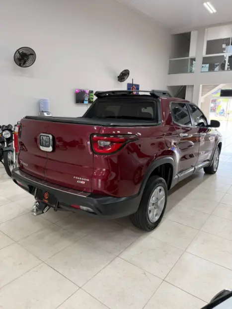 FIAT Toro 2.0 16V 4P 4WD FREEDOM TURBO DIESEL  AUTOM�TICO, Foto 5