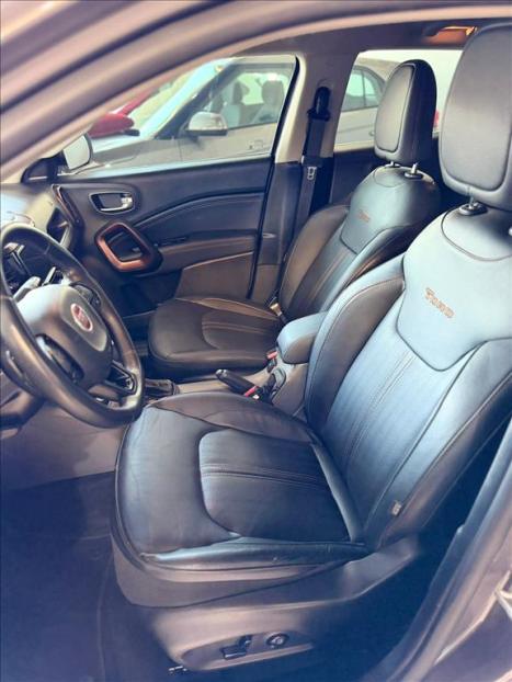 FIAT Toro 2.0 16V 4P VOLCANO 4WD TURBO DIESEL AUTOM�TICO, Foto 4