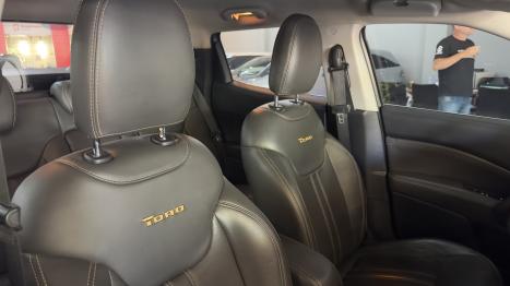 FIAT Toro 2.0 16V 4P VOLCANO 4WD TURBO DIESEL AUTOM�TICO, Foto 11