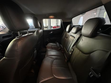 FIAT Toro 2.0 16V 4P VOLCANO 4WD TURBO DIESEL AUTOM�TICO, Foto 14