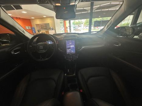 FIAT Toro 2.0 16V 4P VOLCANO 4WD TURBO DIESEL AUTOM�TICO, Foto 17