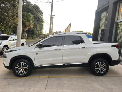 FIAT Toro 2.0 16V 4P VOLCANO 4WD TURBO DIESEL AUTOM�TICO, Foto 2