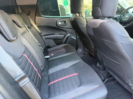 FIAT Toro 2.0 16V 4P 4WD FREEDOM TURBO DIESEL  AUTOM�TICO, Foto 14