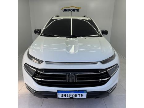FIAT Toro 2.0 16V 4P VOLCANO 4WD TURBO DIESEL AUTOM�TICO, Foto 2