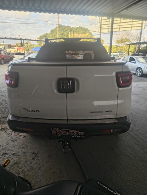 FIAT Toro 2.0 16V 4P 4WD FREEDOM TURBO DIESEL  AUTOM�TICO, Foto 6