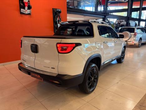 FIAT Toro 2.0 16V 4P VOLCANO 4WD TURBO DIESEL AUTOM�TICO, Foto 8
