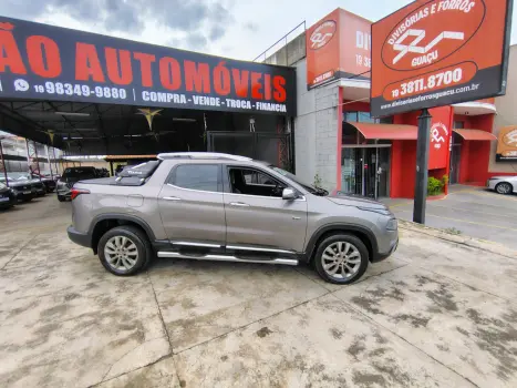 FIAT Toro 2.2 16V 4P 4WD RANCH TURBO DIESEL AUTOMTICO, Foto 4