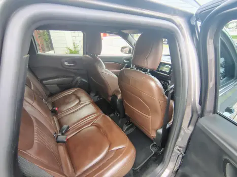 FIAT Toro 2.2 16V 4P 4WD RANCH TURBO DIESEL AUTOMTICO, Foto 9