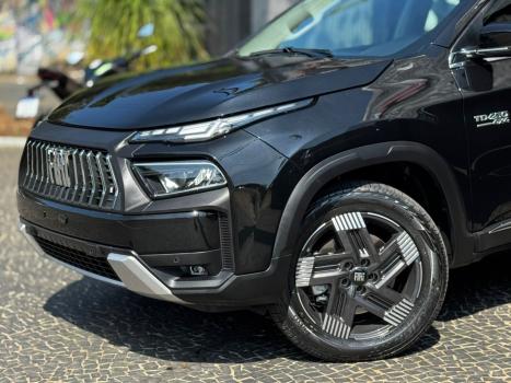 FIAT Toro 2.2 16V 4P VOLCANO 4WD TURBO DIESEL AUTOMÁTICO, Foto 9