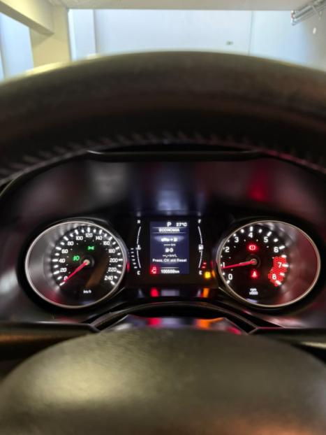 FIAT Toro 2.4 16V 4P BLACKJACK FLEX AUTOM�TICO, Foto 9