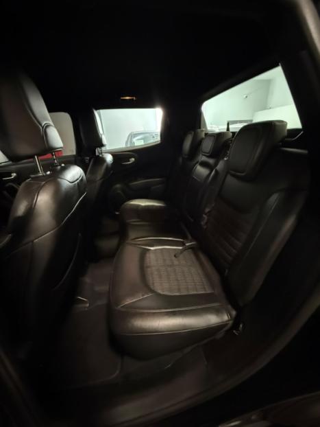 FIAT Toro 2.4 16V 4P BLACKJACK FLEX AUTOM�TICO, Foto 18