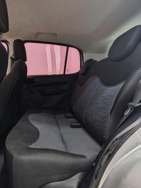 FIAT Uno 1.0 4P FLEX VIVACE, Foto 11