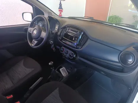 FIAT Uno 1.0 4P FLEX ATTRACTIVE, Foto 9