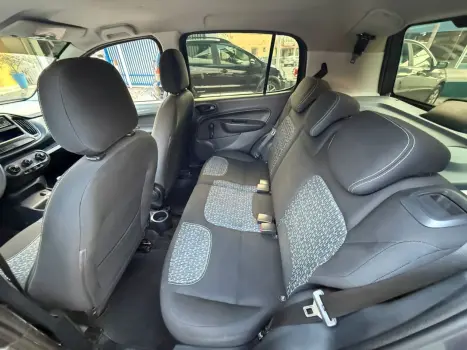 FIAT Uno 1.0 4P FLEX EVO ATTRACTIVE, Foto 8