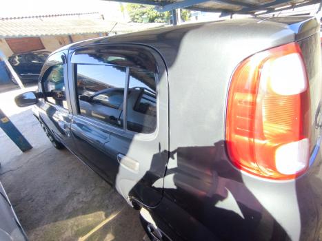 FIAT Uno 1.0 4P FLEX EVO VIVACE CELEBRATION, Foto 4