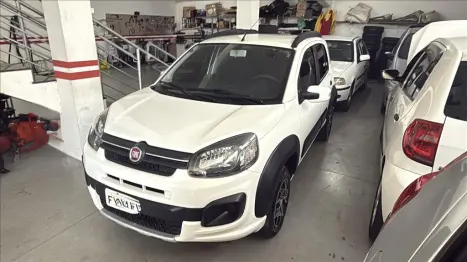 FIAT Uno 1.0 4P FLEX WAY, Foto 2