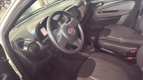 FIAT Uno 1.0 4P FLEX WAY, Foto 4