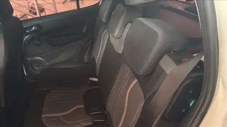 FIAT Uno 1.0 4P FLEX WAY, Foto 6