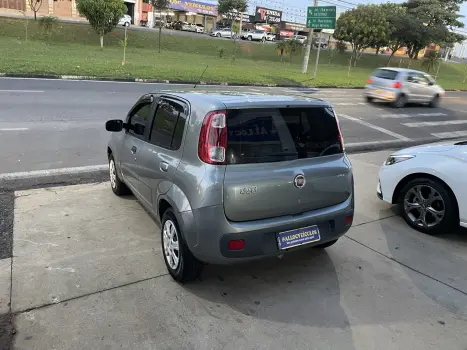 FIAT Uno 1.0 4P FLEX EVO VIVACE CELEBRATION, Foto 5