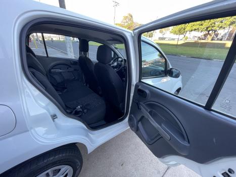 FIAT Uno 1.0 4P FLEX EVO VIVACE CELEBRATION, Foto 16