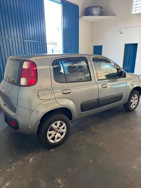 FIAT Uno 1.0 4P FLEX VIVACE, Foto 4