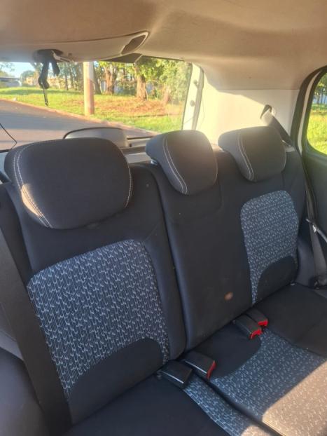 FIAT Uno 1.0 FLEX EVO ATTRACTIVE, Foto 12