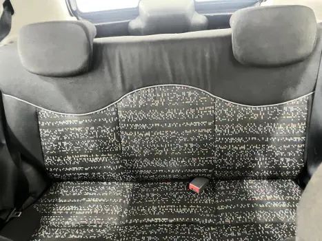 FIAT Uno 1.0 FLEX VIVACE CELEBRATION, Foto 11