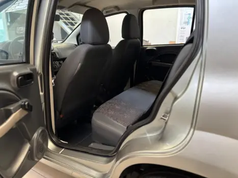 FIAT Uno 1.0 FLEX VIVACE CELEBRATION, Foto 11