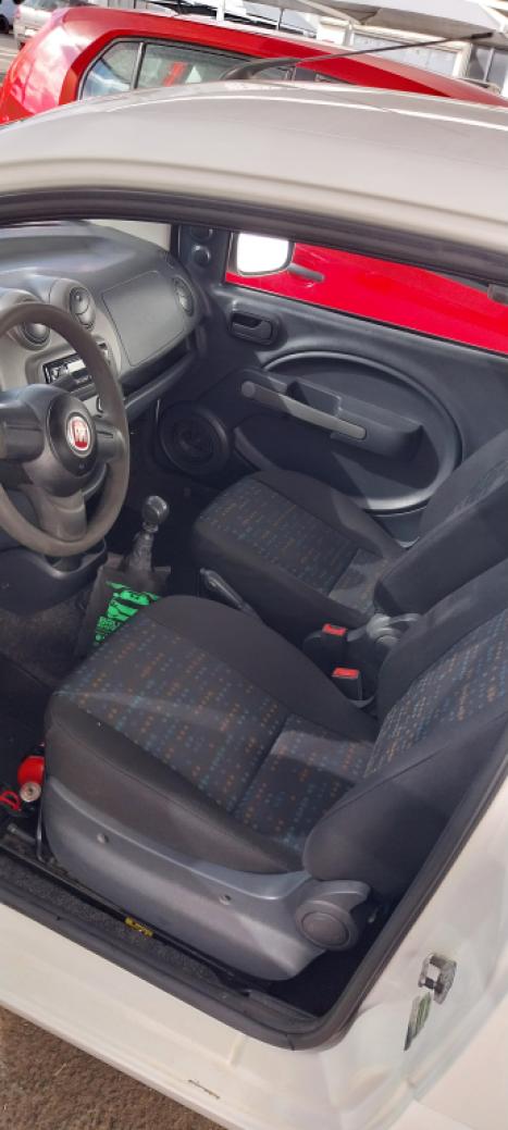 FIAT Uno 1.0 FLEX VIVACE, Foto 3