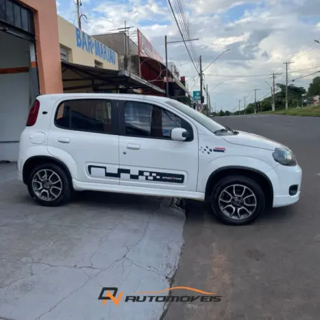 FIAT Uno 1.4 4P FLEX SPORTING, Foto 6