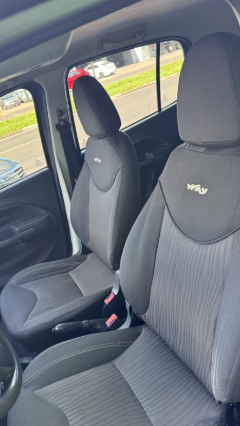 FIAT Uno 1.4 4P FLEX FIRE EVO WAY CELEBRATION, Foto 8