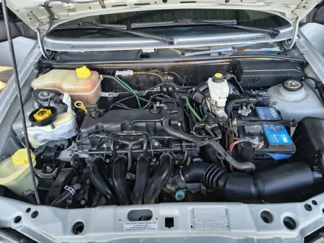 FORD Courier 1.6 L, Foto 15