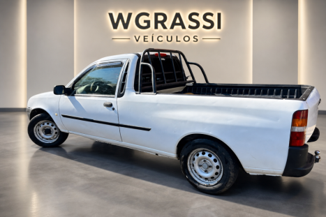 FORD Courier 1.6 L, Foto 4