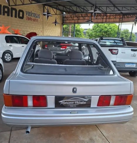 FORD Escort 1.0 HOBBY, Foto 2