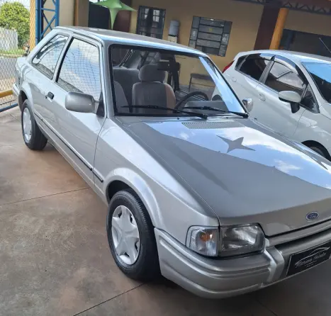 FORD Escort 1.0 HOBBY, Foto 3