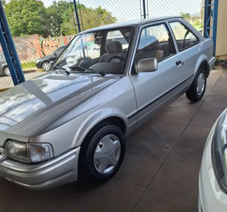 FORD Escort 1.0 HOBBY, Foto 4