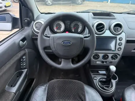 FORD Fiesta Hatch 1.6 4P CLASS FLEX, Foto 9