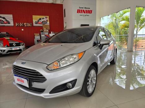 FORD Fiesta Hatch 1.6 16V 4P FLEX TITANIUM POWERSHIFT AUTOMTICO, Foto 3