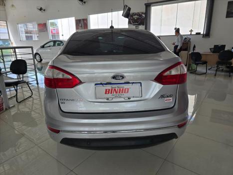 FORD Fiesta Hatch 1.6 16V 4P FLEX TITANIUM POWERSHIFT AUTOMTICO, Foto 5
